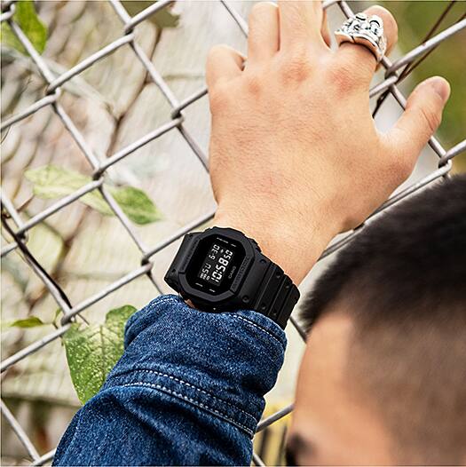 G-Shock DW-5600BB-1DR